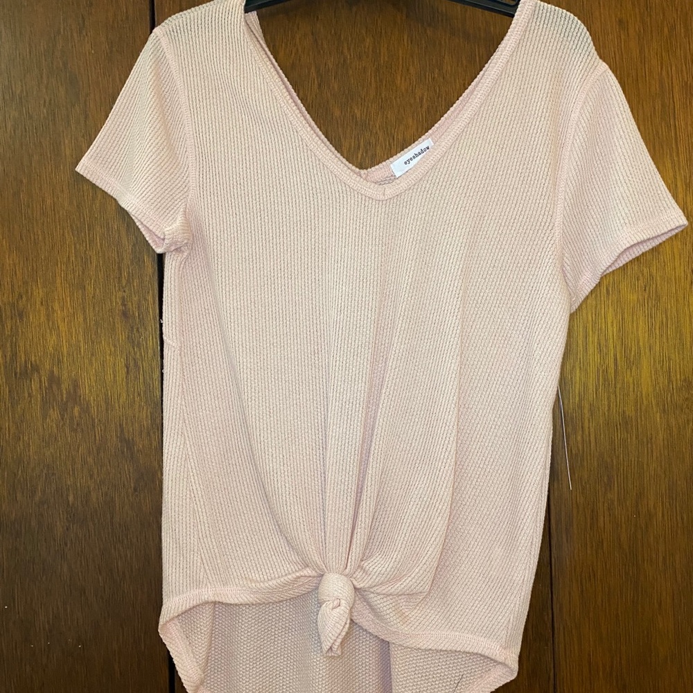 Women’s loose, tie front light pink shirt